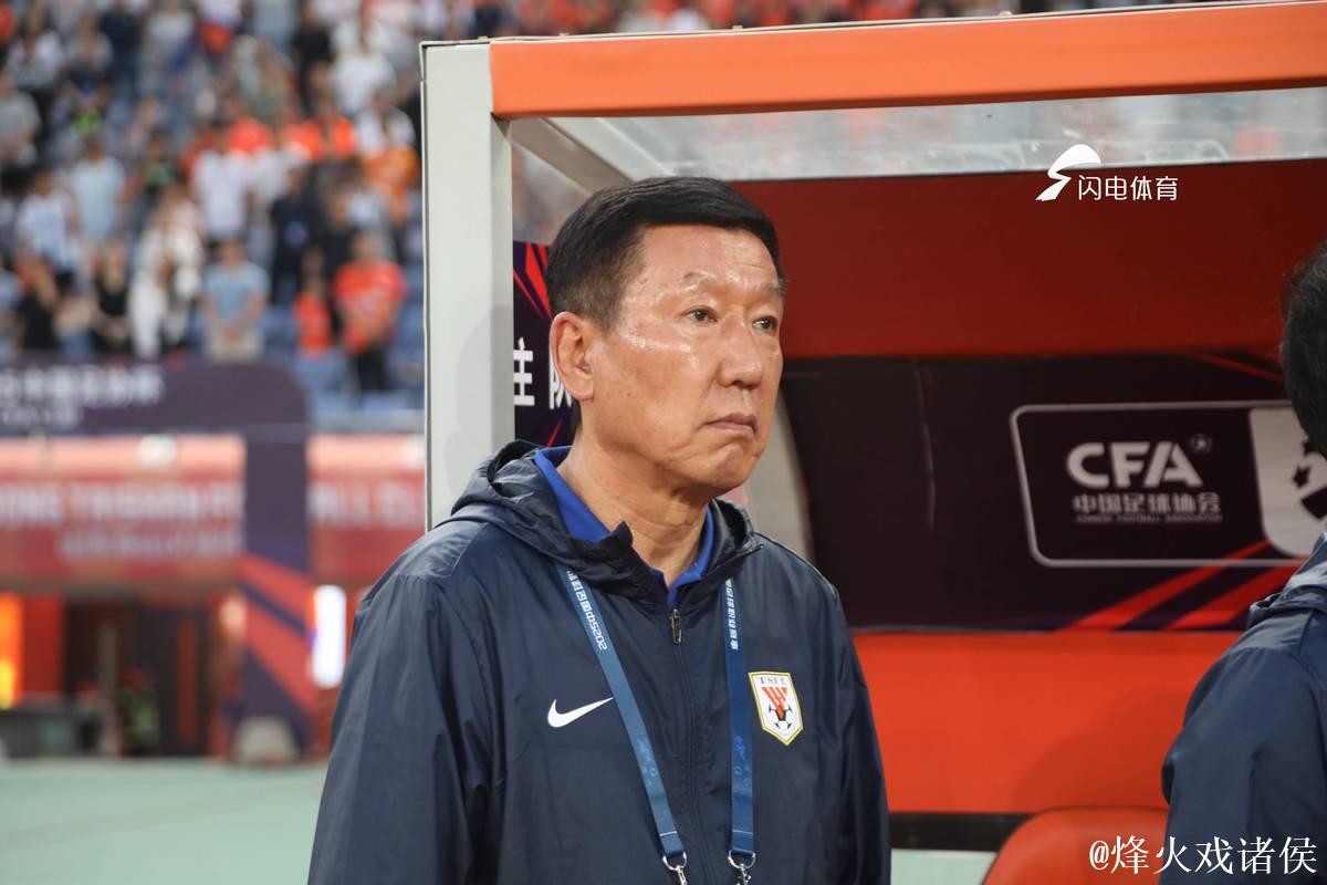 崔康熙已经束手无策 泰山队到了需要改变的时刻 崔康熙已经束手无策 泰山队到了需要改变的时刻