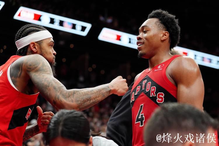 英格拉姆30+7西亚卡姆26+10 猛龙终结步行者三连胜 英格拉姆30+7西亚卡姆26+10 猛龙终结步行者三连胜